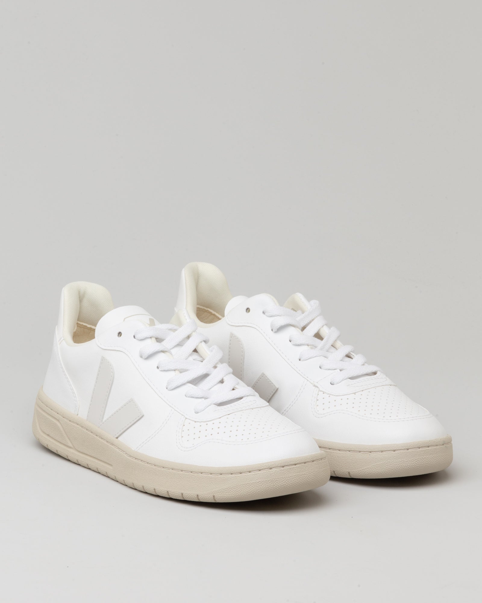 Sneakers V-10 Full White - VEJA | Risvolto.com